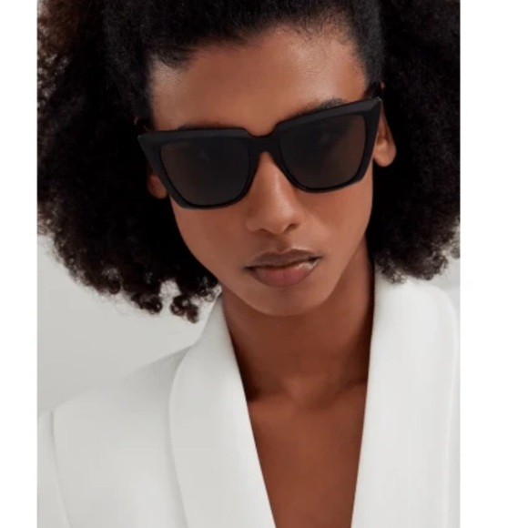 Balenciaga cat eye BB0046S 001 sunglasses - Picture 4 of 10